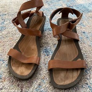 Women’s Teva Cabrillo Wedge Sandals-8.5- GUC